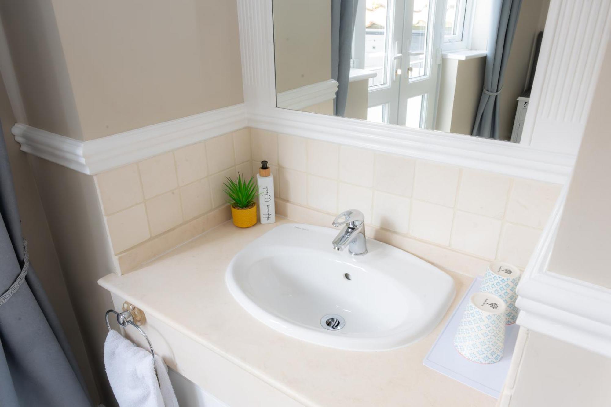 The Courtyard Guest House Great Yarmouth Ngoại thất bức ảnh