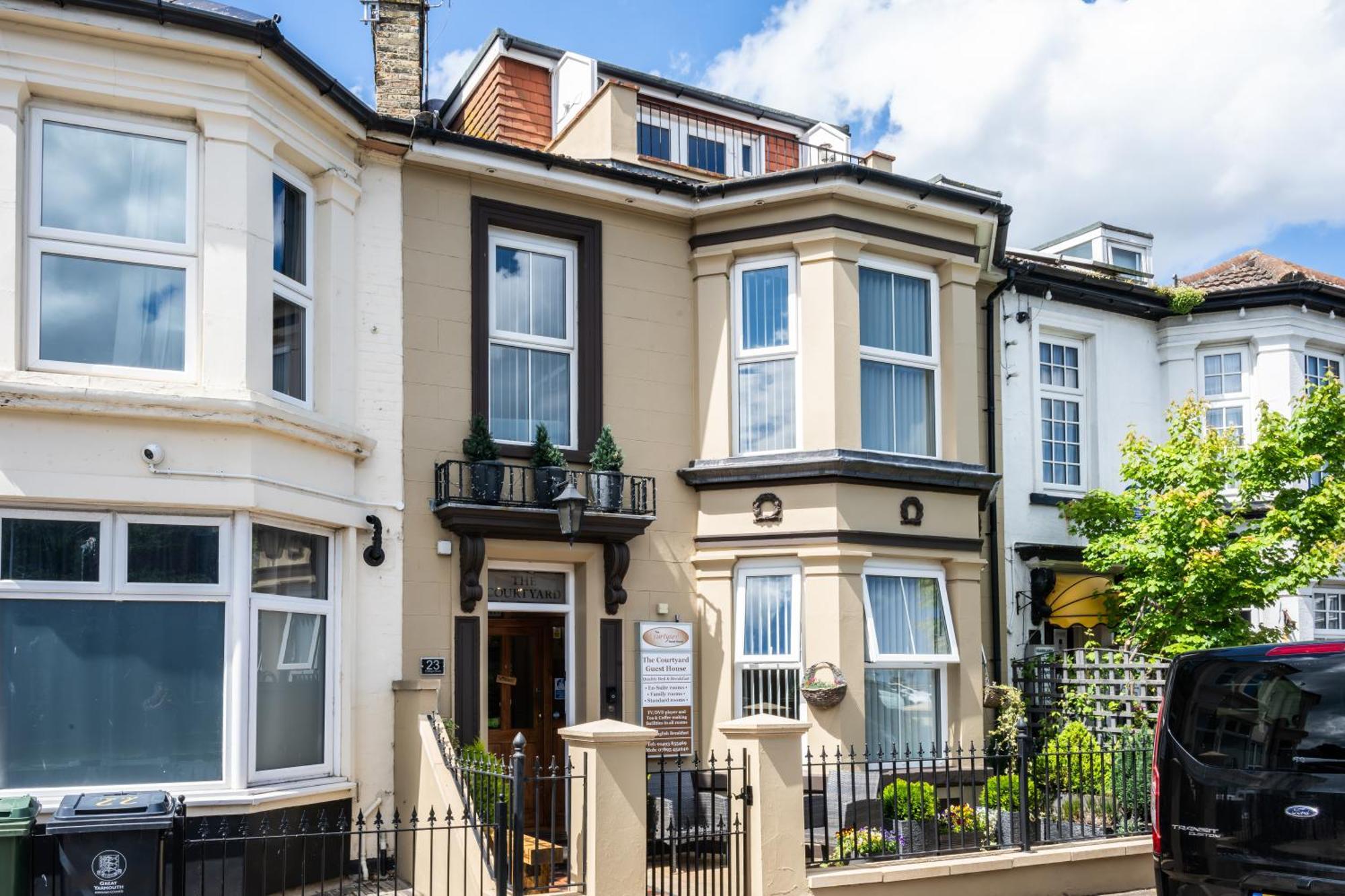 The Courtyard Guest House Great Yarmouth Ngoại thất bức ảnh