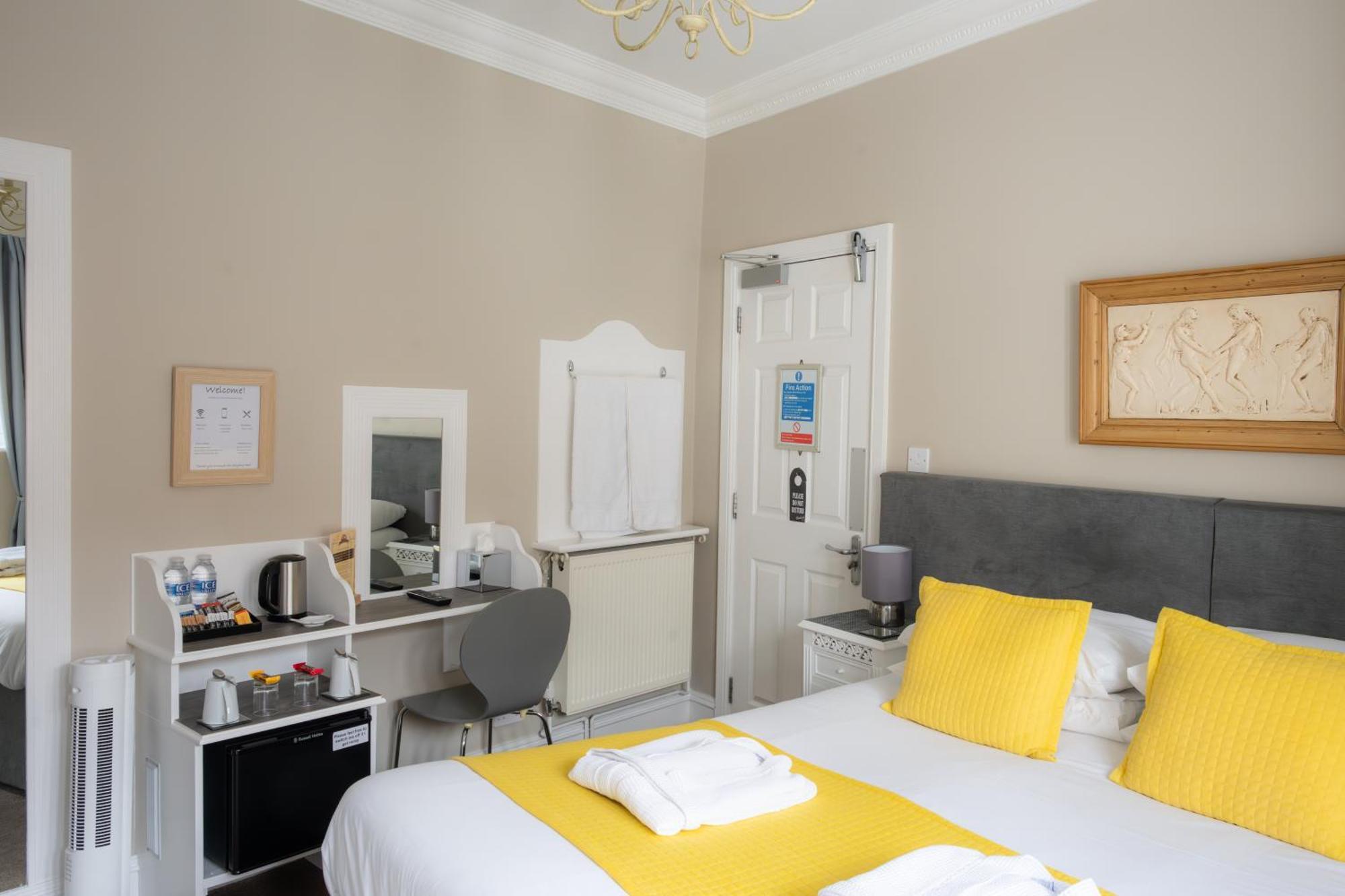 The Courtyard Guest House Great Yarmouth Ngoại thất bức ảnh