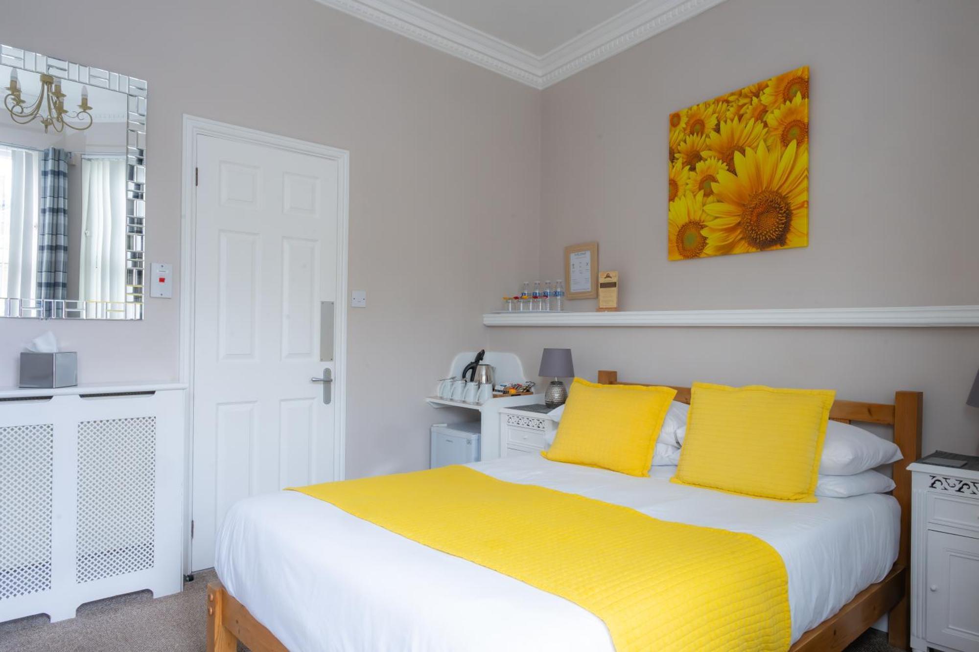 The Courtyard Guest House Great Yarmouth Ngoại thất bức ảnh