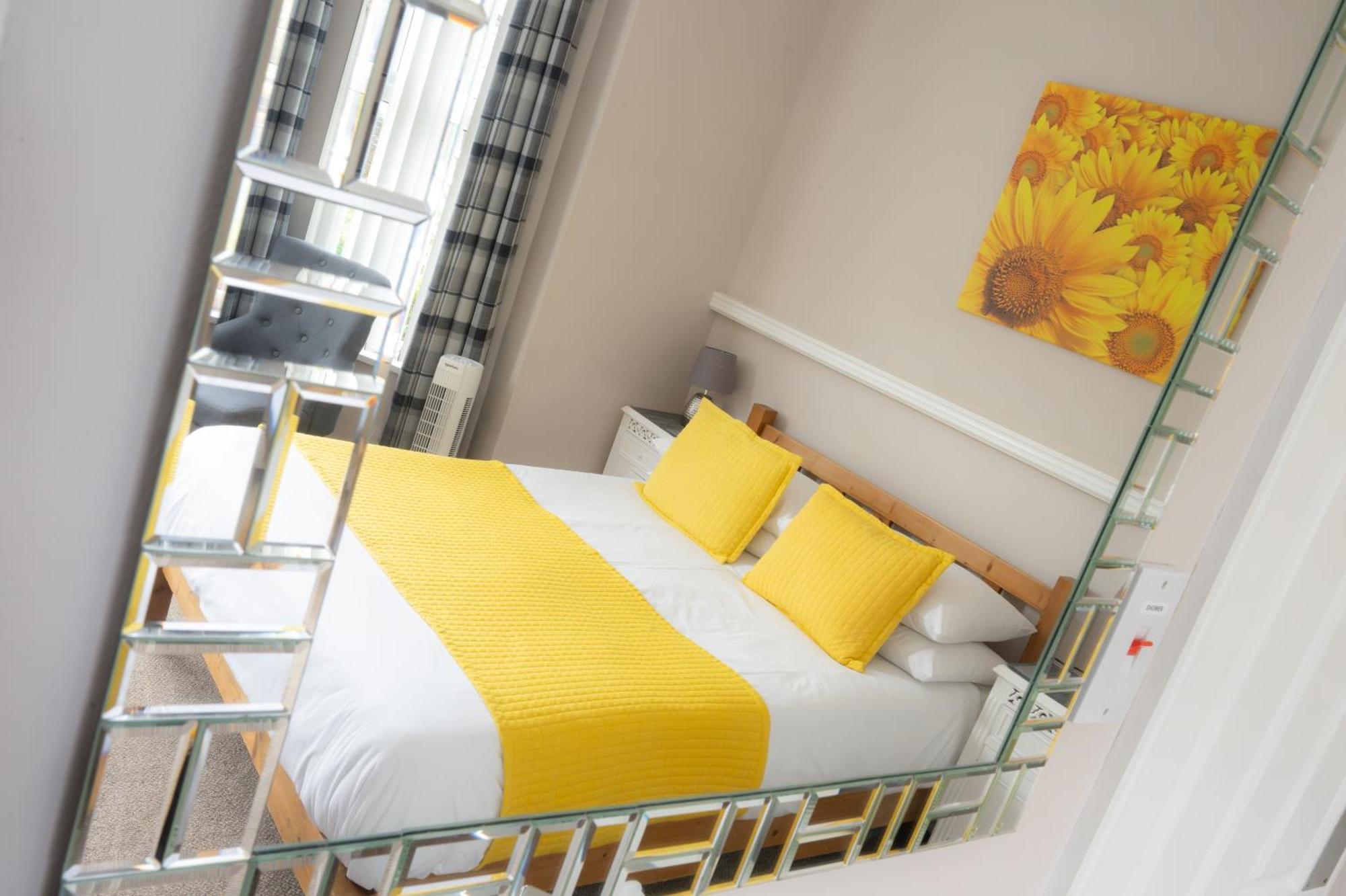 The Courtyard Guest House Great Yarmouth Ngoại thất bức ảnh