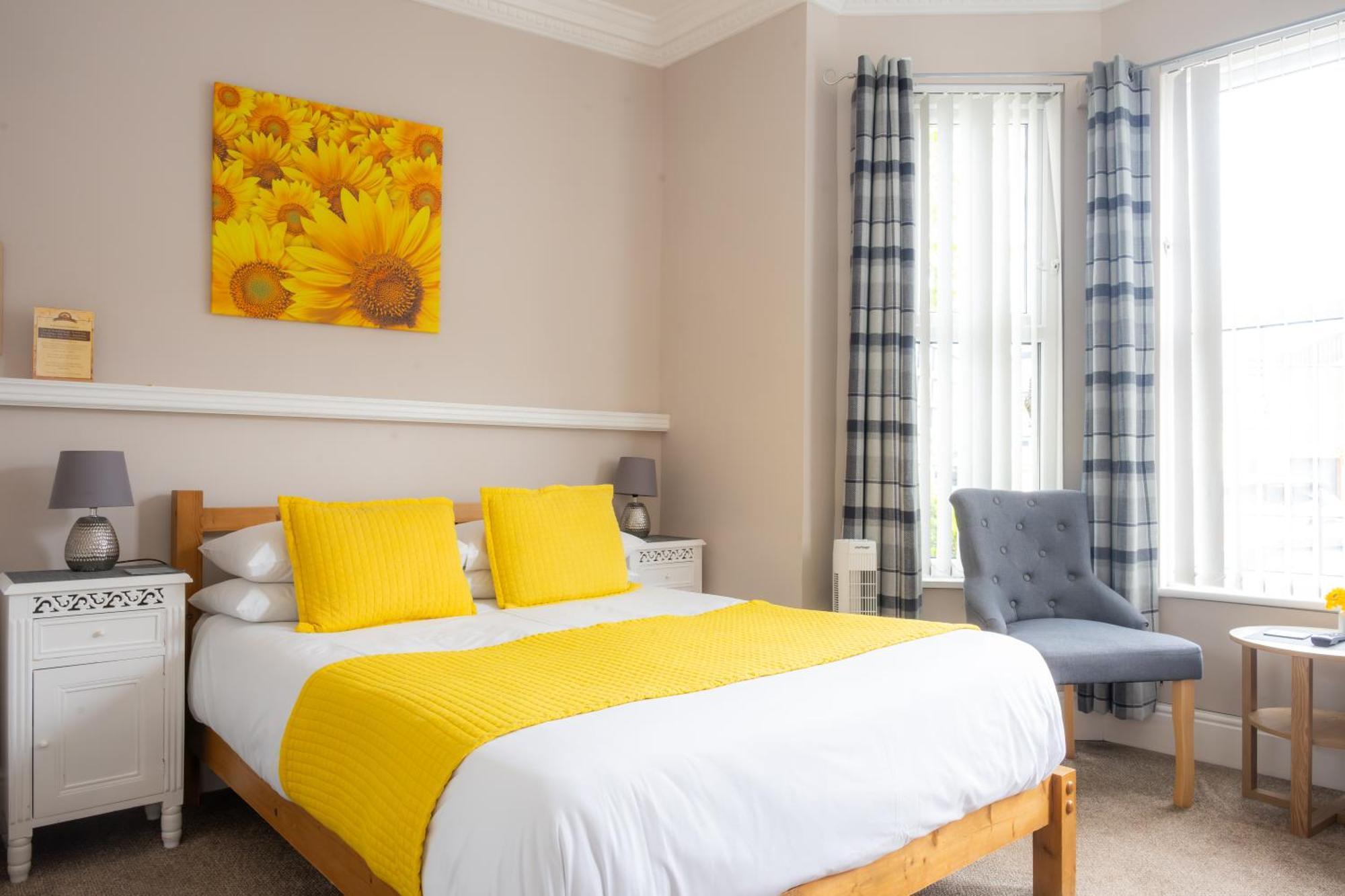 The Courtyard Guest House Great Yarmouth Ngoại thất bức ảnh