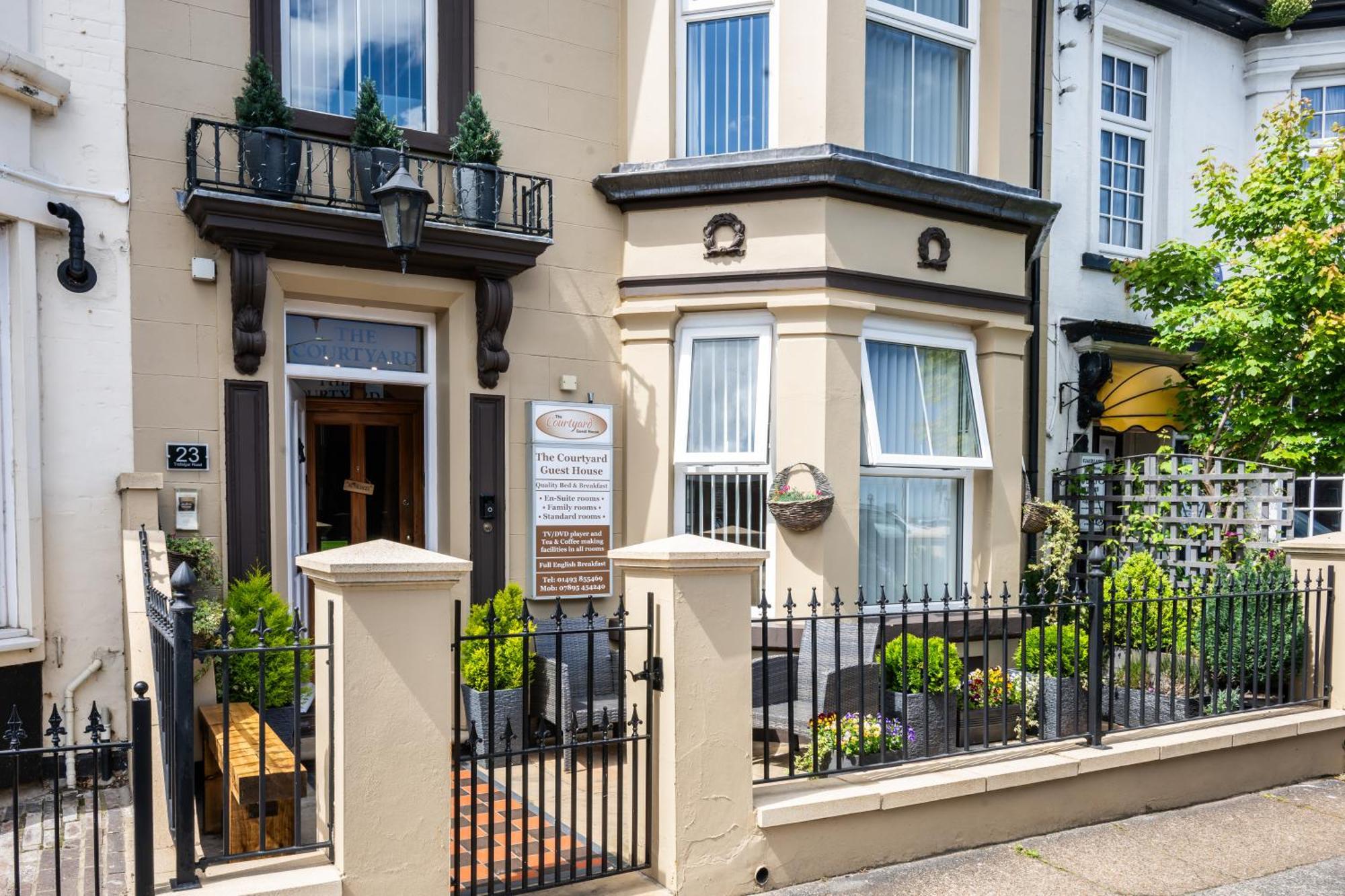 The Courtyard Guest House Great Yarmouth Ngoại thất bức ảnh